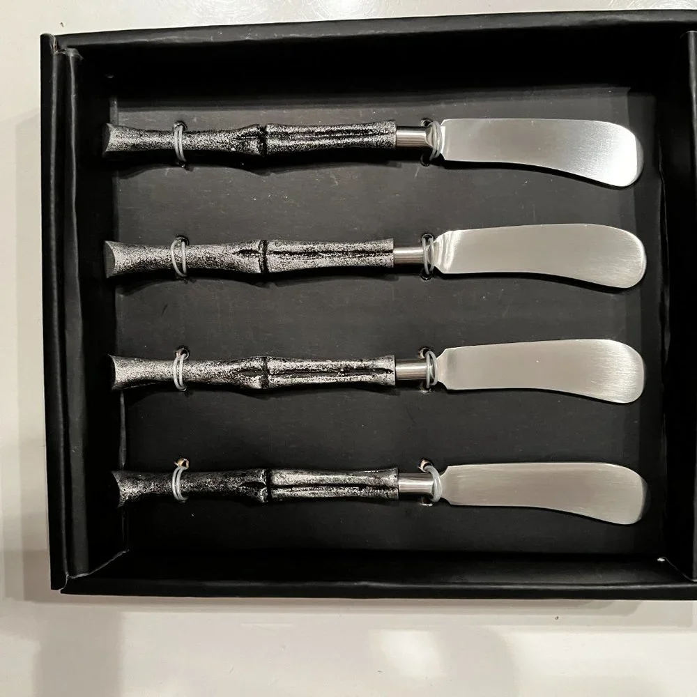 Cheese Spreaders (Set of 4 / new in‎ box)